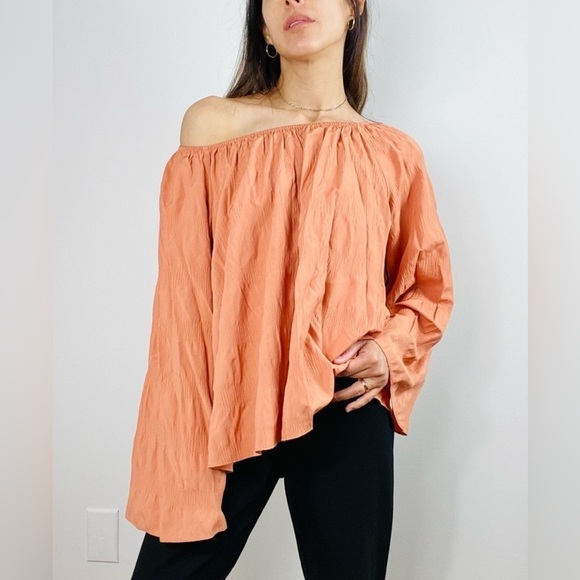 Elizabeth and James All Day Wear Bell Sleeves Over The Shoulder Top Orange Sz S - Picture 1 of 11